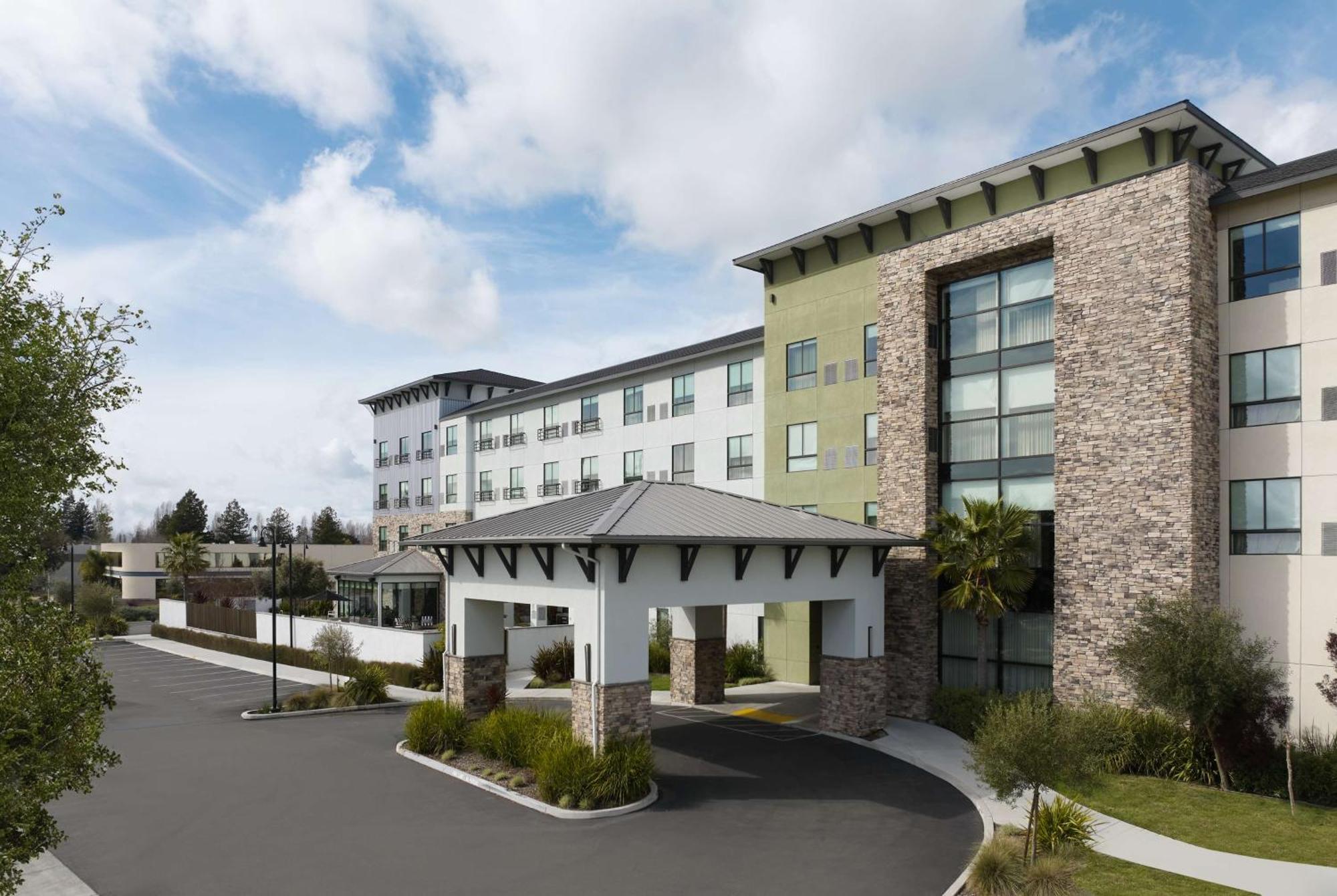 Hotel Centro Sonoma Wine Country, Tapestry Collection Hilton Rohnert Park Exterior foto