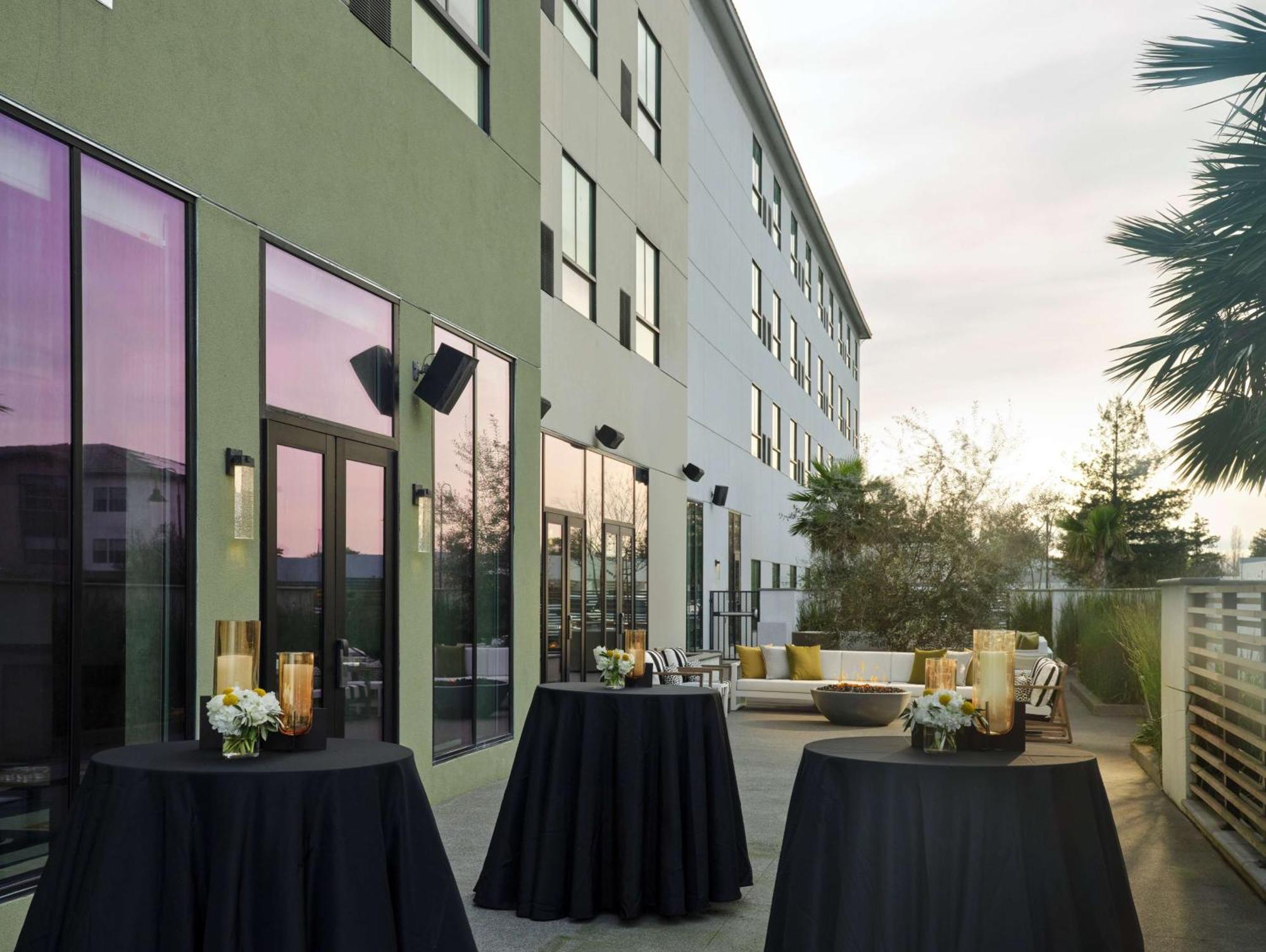 Hotel Centro Sonoma Wine Country, Tapestry Collection Hilton Rohnert Park Exterior foto